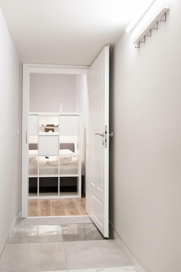 Apartments Mtp Poznan Maleckiego By Renters Buitenkant foto